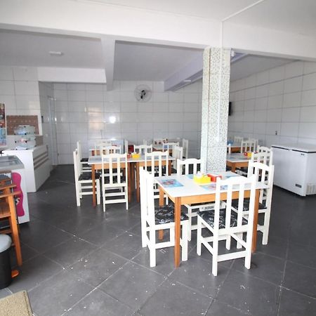 Pousada Praia Da Fortaleza 450 Metros Do Parque Beto Carrero Com Cafe Da Manha 페냐 외부 사진